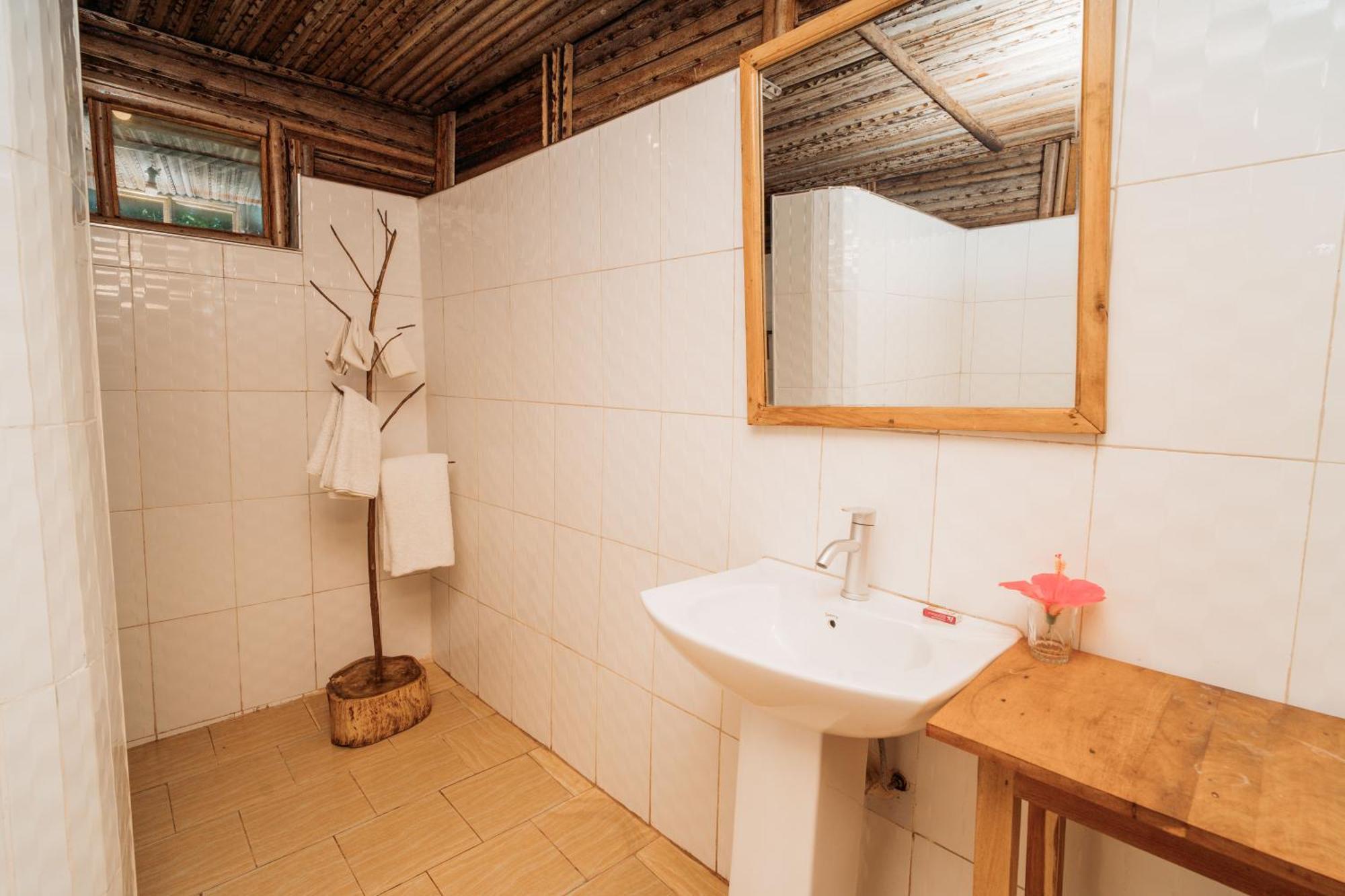 Maisara Mafia Beach Lodge Килиндони Экстерьер фото